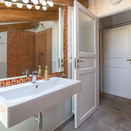 Palazzo Salem M1 Roof Garden * 트리에스테